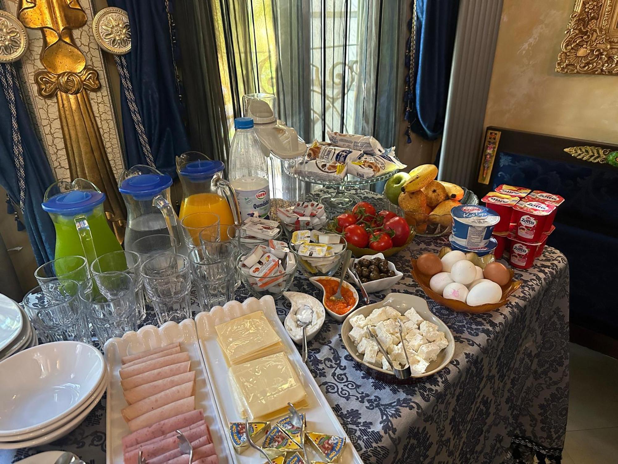 Hotel Boutique Vila Fernando Тирана Экстерьер фото