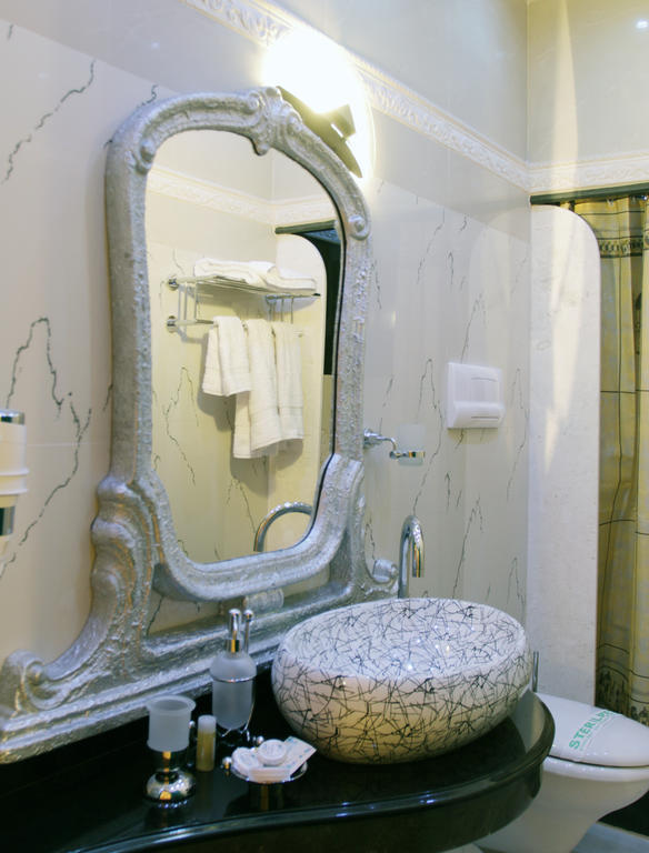 Hotel Boutique Vila Fernando Тирана Экстерьер фото
